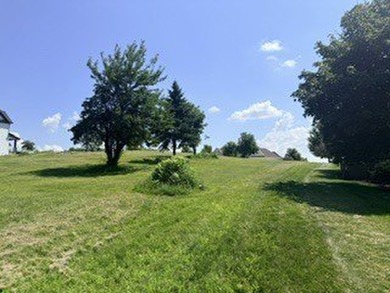 Here is your opportunity to build your dream home on one of the - photo 7