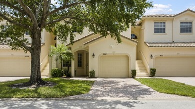 Completely remodeled 3-bedroom , 3-bathroom residence located in - photo 35