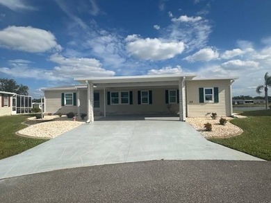 (private lake, pond, creek) Home For Sale in Punta Gorda Florida