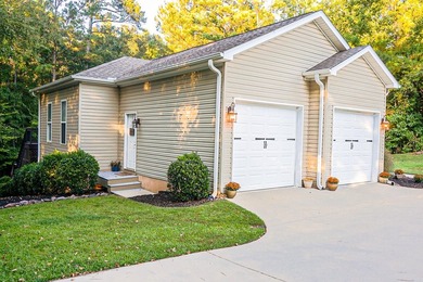 Awesome home to host your holiday gatherings this year! Welcome - photo 6