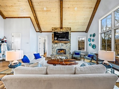 Sitting at just over 3,500 feet in elevation, 1839 Grandview - photo 8