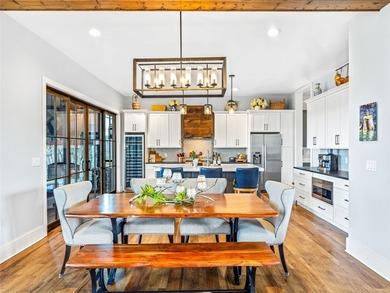 Sitting at just over 3,500 feet in elevation, 1839 Grandview - photo 10