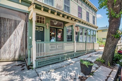 Almost 800 Sq Ft w/Option for Parking & Low HOA Fees at this - photo 50