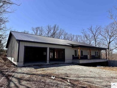 Lake of the Ozarks Home For Sale in Warsaw Missouri