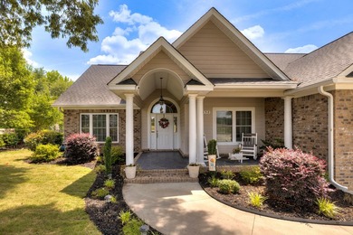 Exceptional custom waterfront home on Lake Marion with gorgeous - photo 3