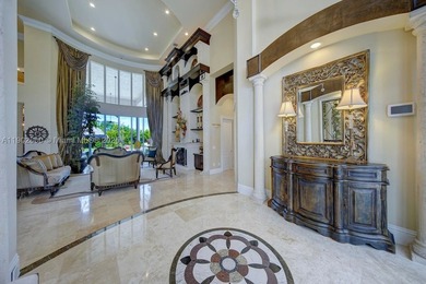 Welcome to the blend of privacy, elegance, and tranquility in - photo 9