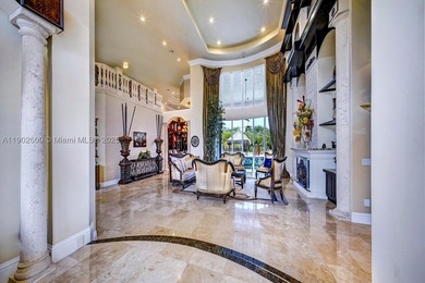 Welcome to the blend of privacy, elegance, and tranquility in - photo 10