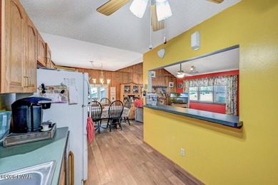 Welcome to this beautiful home in The Hideout, offering - photo 16