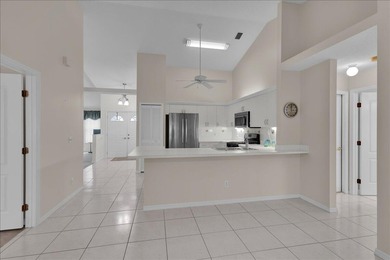 Welcome to this charming single-story residence in Kings Isle at - photo 22