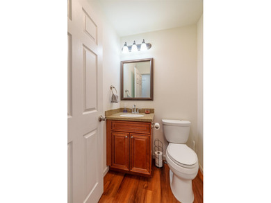 The phrase *turnkey* was invented for immaculately maintained - photo 25