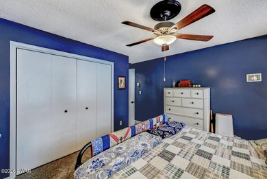 Welcome to this beautiful home in The Hideout, offering - photo 27
