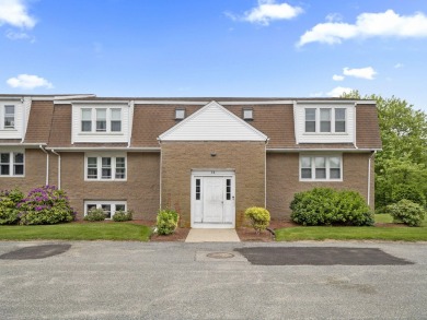 (private lake, pond, creek) Condo For Sale in Hyannis Massachusetts