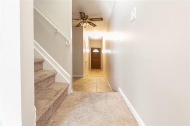 Welcome to this beautifully maintained single-family attached - photo 3