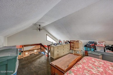 Welcome to this beautiful home in The Hideout, offering - photo 33