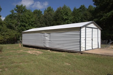 Discover space, comfort, and country living in this beautiful - photo 5