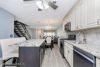 Welcome to 76 Belmar Drive West, located in the highly desirable - photo 5