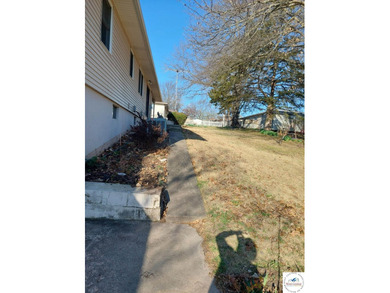 Located within the City Limits of Warsaw, MO and yet just - photo 8