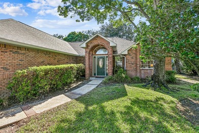 Welcome to the Florida lifestyle you've been dreaming of--where - photo 4