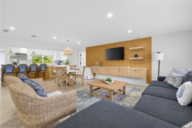 (private lake, pond, creek) Home For Sale in Sanibel Florida