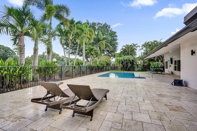 Welcome to one of Boca Raton's most sought-after gated golf - photo 15