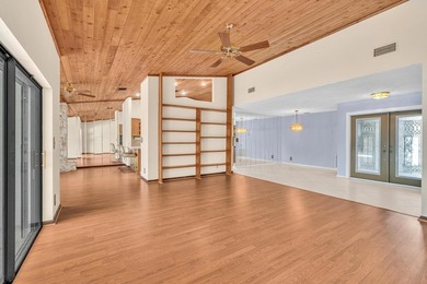 Welcome to this well-maintained 4br, 2br single-family - photo 17