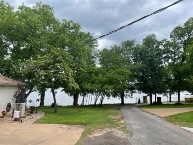 Vacant North Side Lot - photo 2