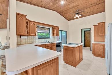 Welcome to this well-maintained 4br, 2br single-family - photo 25