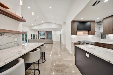 Welcome to one of Boca Raton's most sought-after gated golf - photo 28