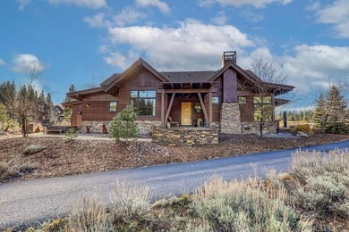 A beautiful 3-bedroom Mountain Lodge is now available at - photo 28