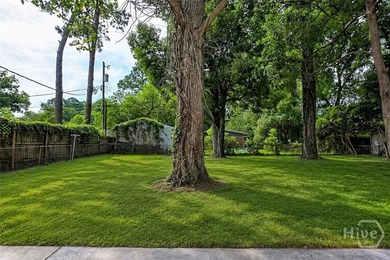 Welcome home to this beautifully updated 4-bedroom, 2-bath - photo 32