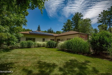 Experience refined Berkshire living at Coldbrooke East, where - photo 38
