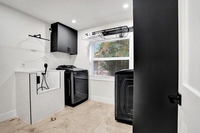Welcome to one of Boca Raton's most sought-after gated golf - photo 39
