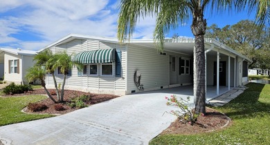(private lake, pond, creek) Home For Sale in Punta Gorda Florida