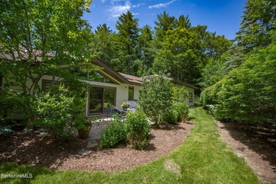 Experience refined Berkshire living at Coldbrooke East, where - photo 45