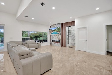 Welcome to one of Boca Raton's most sought-after gated golf - photo 48