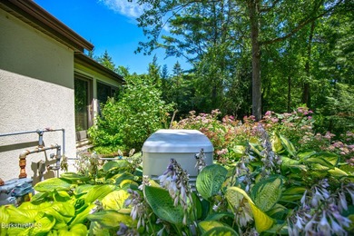 Experience refined Berkshire living at Coldbrooke East, where - photo 49