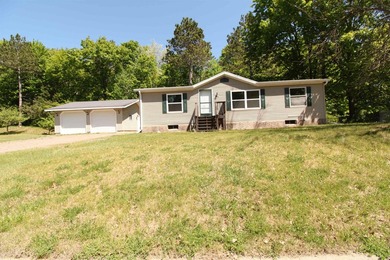 Beautifully Updated & Move-In Ready with Lake Access! Enjoy the - photo 1