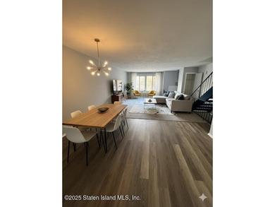 his 4 Bedroom 4 bathoom extra large townhome is priced to sell! - photo 2
