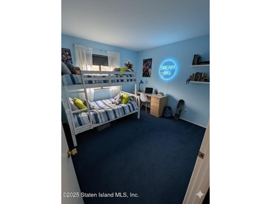 his 4 Bedroom 4 bathoom extra large townhome is priced to sell! - photo 7