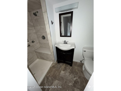his 4 Bedroom 4 bathoom extra large townhome is priced to sell! - photo 9