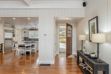 If you're looking for lakefront property with panoramic views of - photo 10