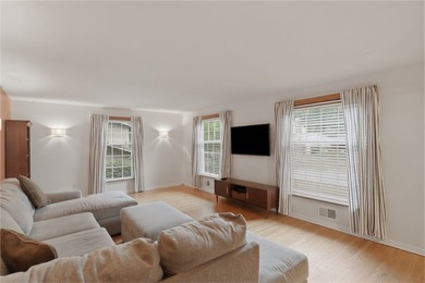 Welcome to 161 Selborne Chase, a beautifully maintained - photo 15