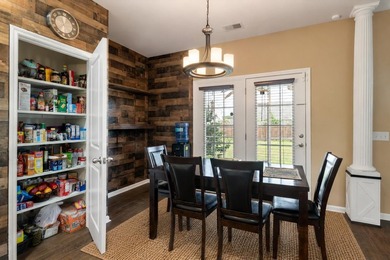 Welcome home to 2021 Triple Crown Lane in Bridlewood Farms! This - photo 16
