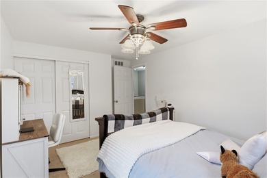 Welcome to 161 Selborne Chase, a beautifully maintained - photo 20