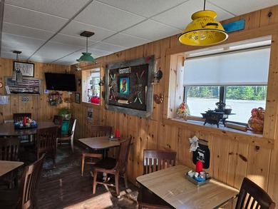 Offered for sale: ''Ellie's 12 Tables,'' an owner-operated diner - photo 22