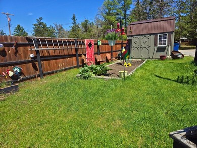 Offered for sale: ''Ellie's 12 Tables,'' an owner-operated diner - photo 24