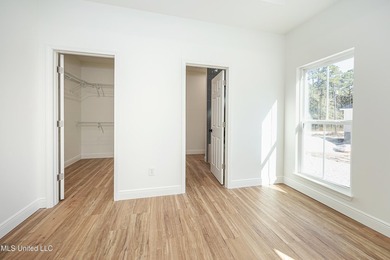 Welcome home to this beautiful new construction in Ocean - photo 27