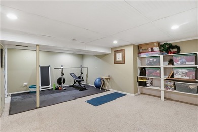 Welcome to 161 Selborne Chase, a beautifully maintained - photo 29