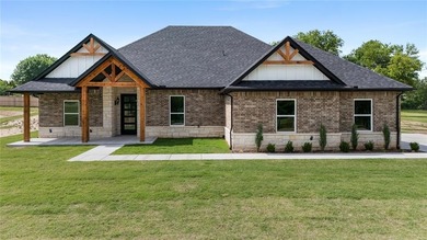 Lake Home For Sale in El Reno, Oklahoma