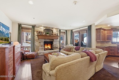 The Inn at Silver Lake holds eight residences, and in the past - photo 7